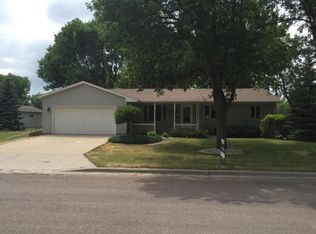 1104 N 3rd St, Groton, SD 57445