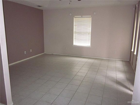 4th image of 2516 Annette Ave