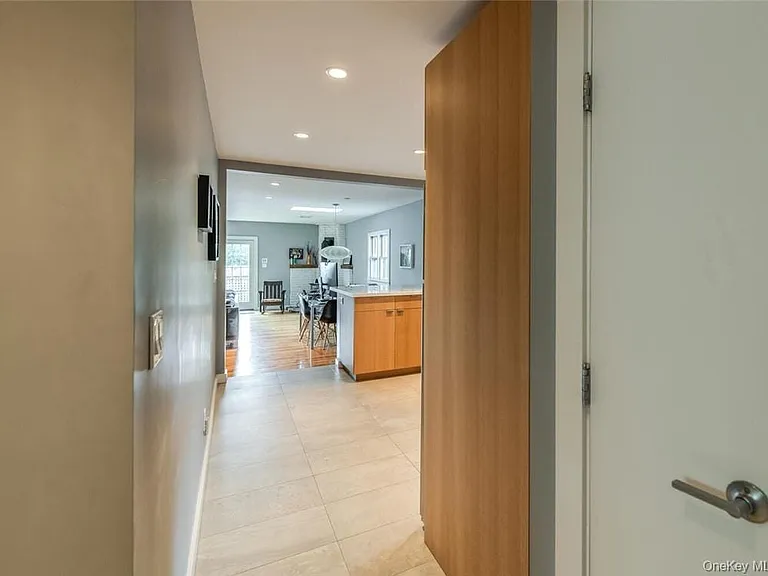 44 Main St #2 — Photo 7
