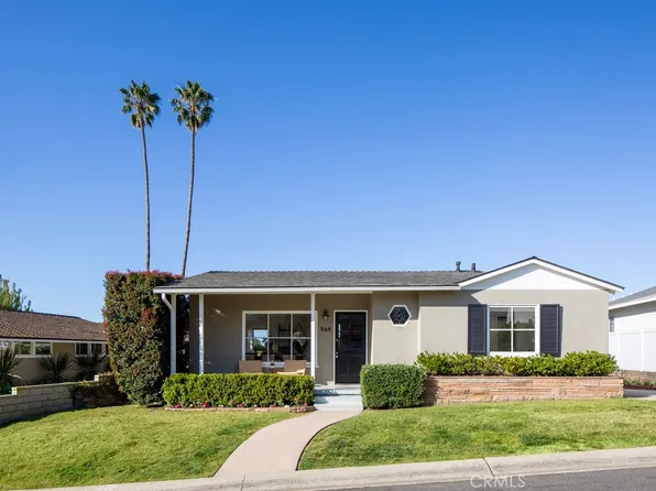 565 Seaward Rd, Corona Del Mar, CA 92625