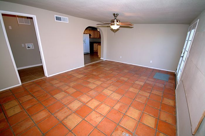 AZ Room / Family Room