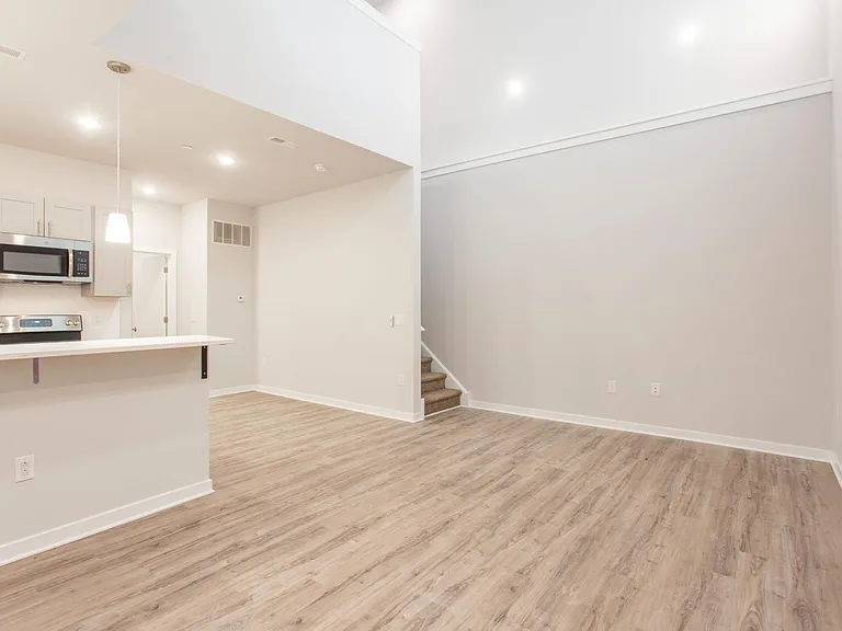 1143 N 3rd Street — Photo 15
