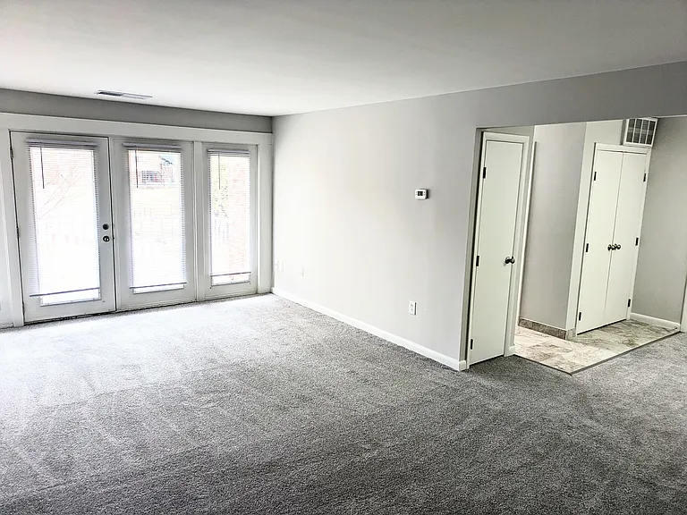 Fairfax Circle Villa — Photo 19