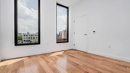 543 Metropolitan Avenue, #2A