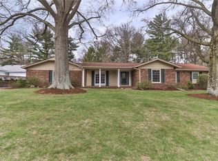 14077 Ladue Rd, Chesterfield, MO 63017