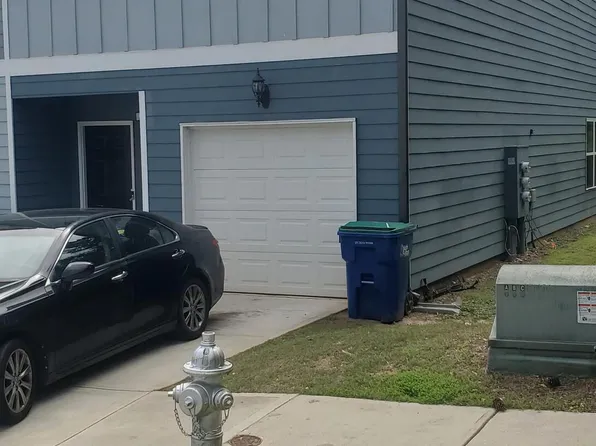 4915 Lower Elm St, Atlanta, GA 30349