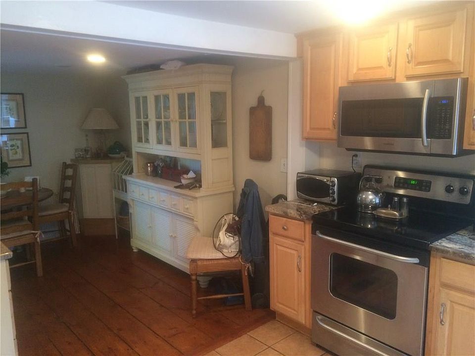 21 St Middletown, CT, 06457 Apartments for Rent Zillow