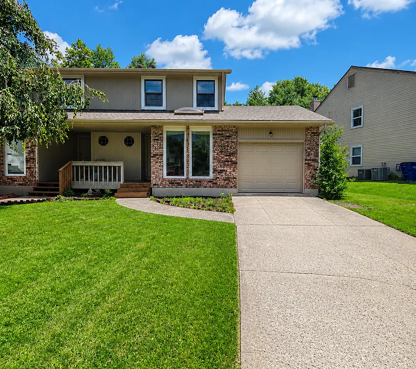 316 NE Cedar Ct