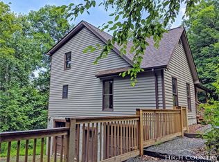 521 Hidden Pond Rd, Boone, NC 28607