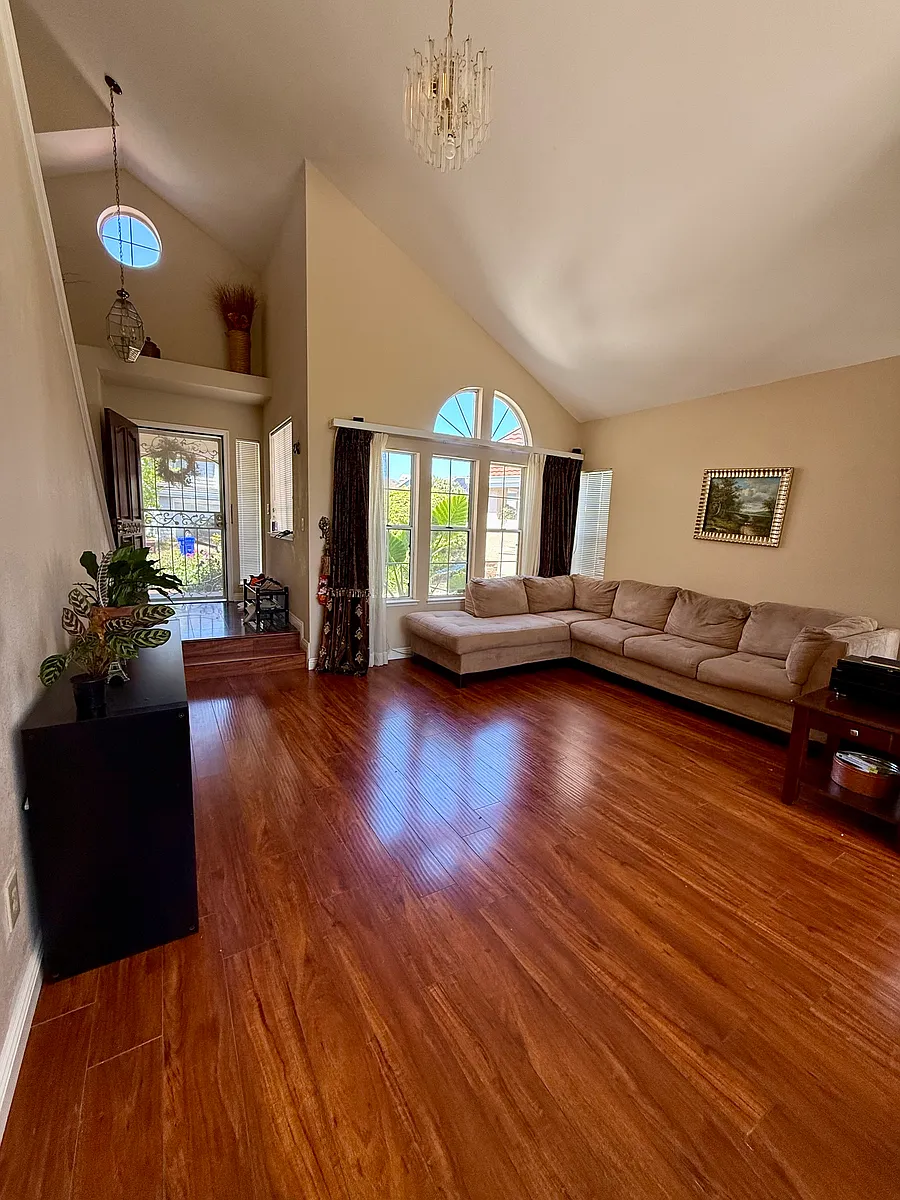 Building Photo - 2380 Homestead Cir