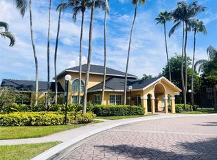 4015 W McNab Rd APT D104, Pompano Beach, FL 33069