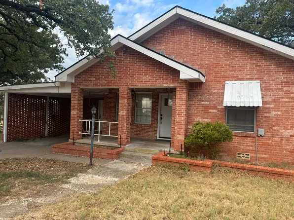 857 Salt Creek Rd, Poolville, TX 76487