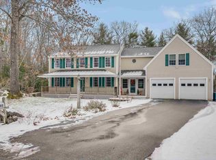 68 Lyndsey Ln, Weare, NH 03281