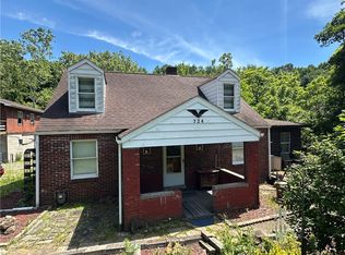 724 Long Run Rd, McKeesport, PA 15132
