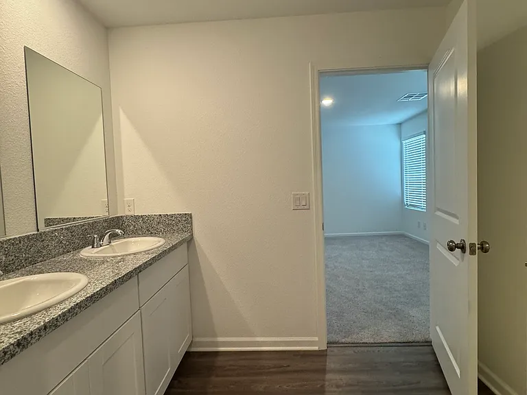 2800 Steamship Dr — Photo 17