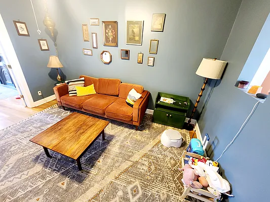 Rented by Brooklyn Property Group LLC | media 18