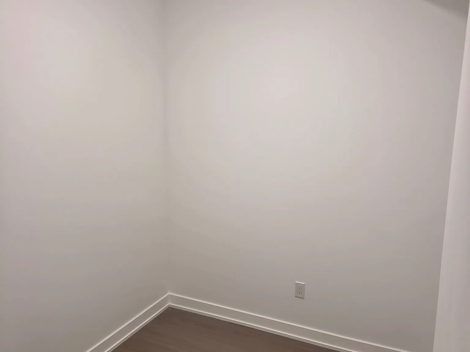 2 bed, $2,300 — Photo 4