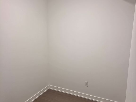 4th image of 91 Montclair Ave #1901