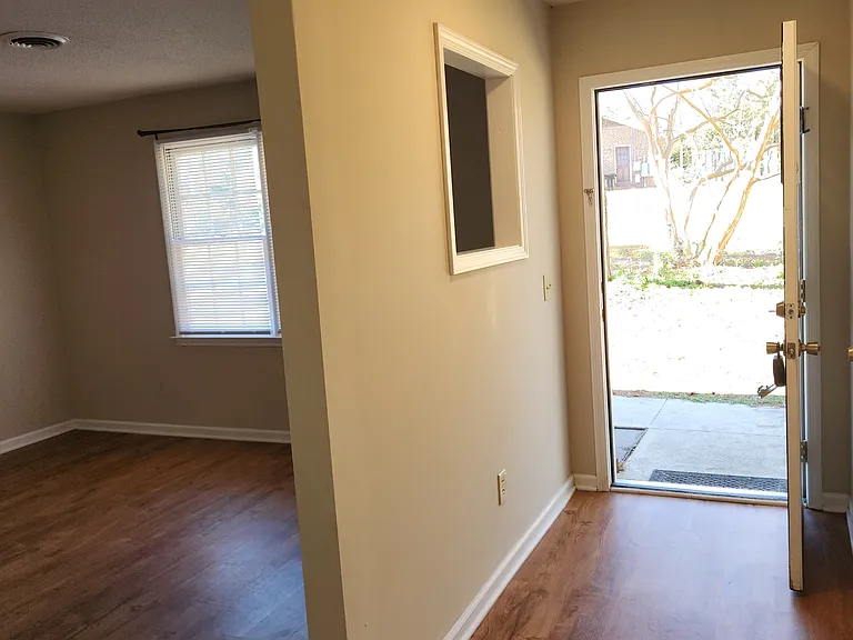 502 Millhouse Rd — Photo 6