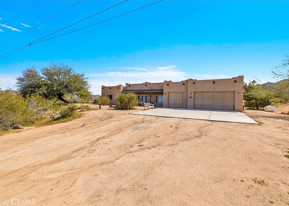 1st image of 61481 Latham Trl