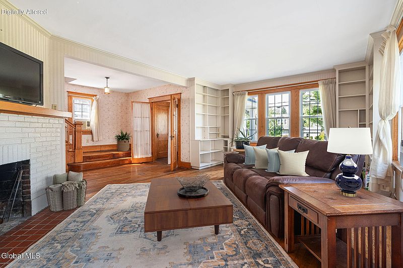 5th image of 36 Elsmere Avenue