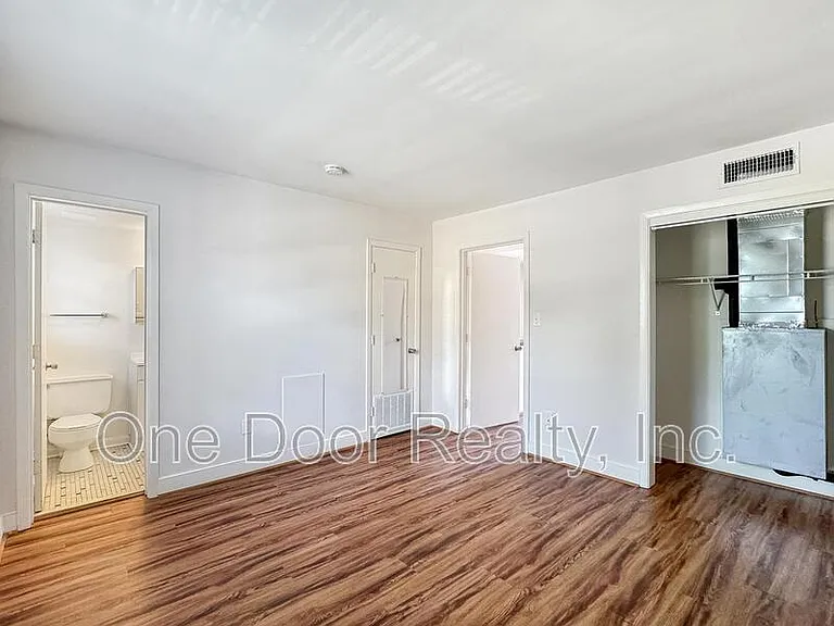 732 Scotland St #24 — Photo 9