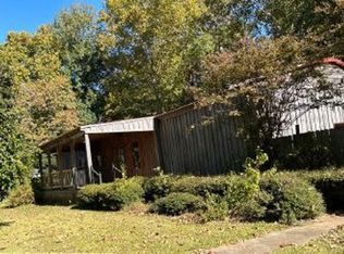10064 Dummyline Rd, Batesville, MS 38606