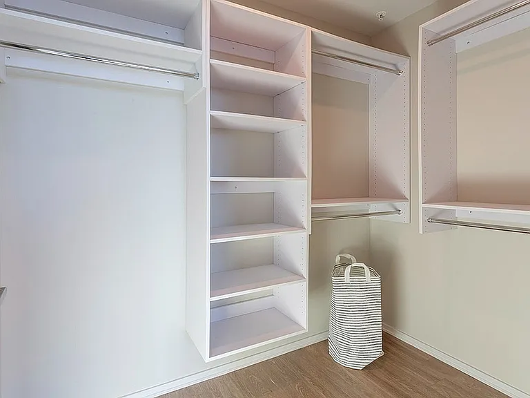 Closet Goals, Achieved