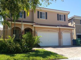 940 NW 206th St #2, Miami, FL 33169