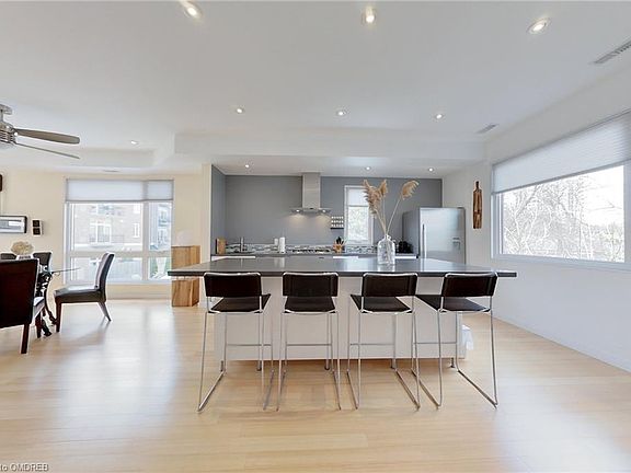5th image of 90 Prince Charles Dr #1