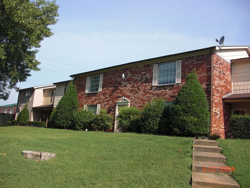 1st image of 917 Coarsey Dr