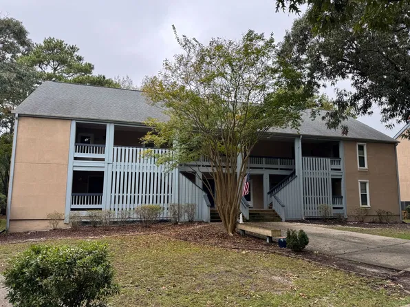 1204 Harbourside Dr #A, New Bern, NC 28560