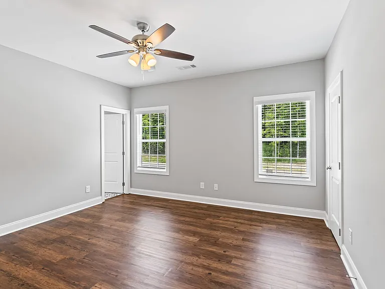 808 Downs Ct — Photo 14