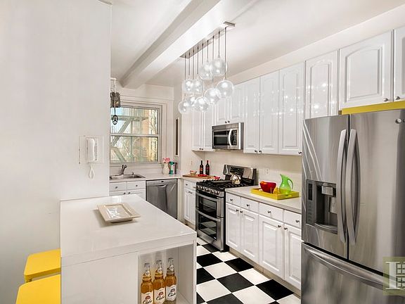 3rd image of 845 W End Ave APT 6E
