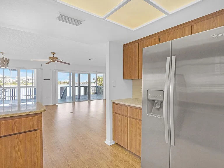 7845 Boca Ciega Dr #A — Photo 26