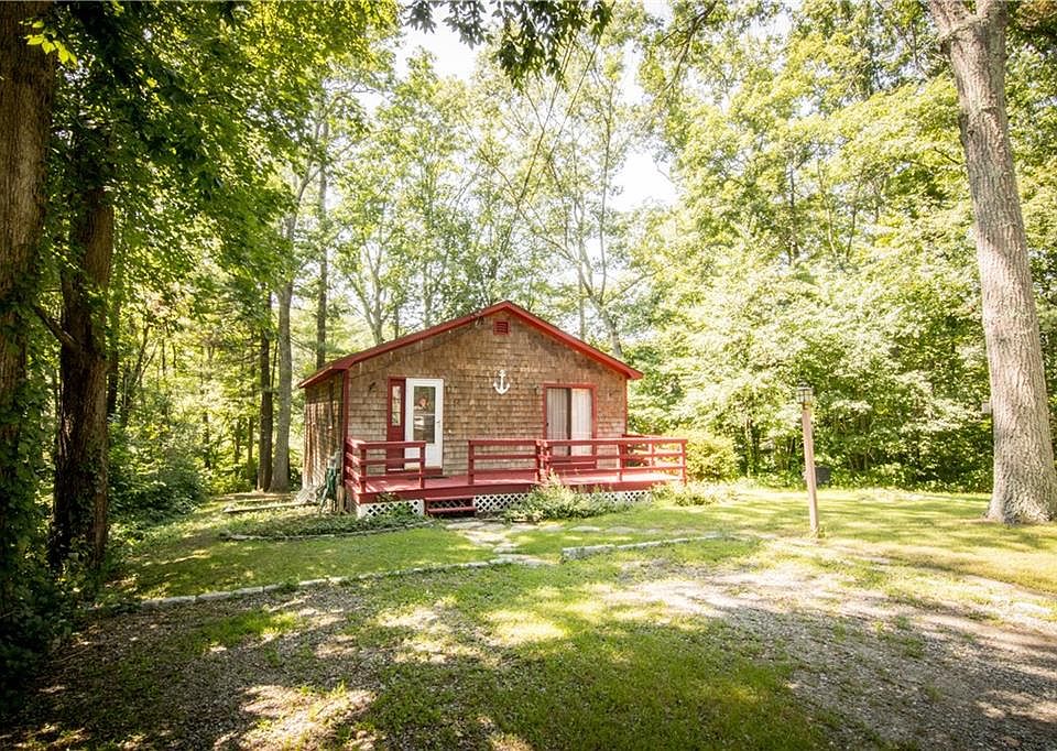 42 Lake Shore Dr, Chepachet, RI 02814 Zillow