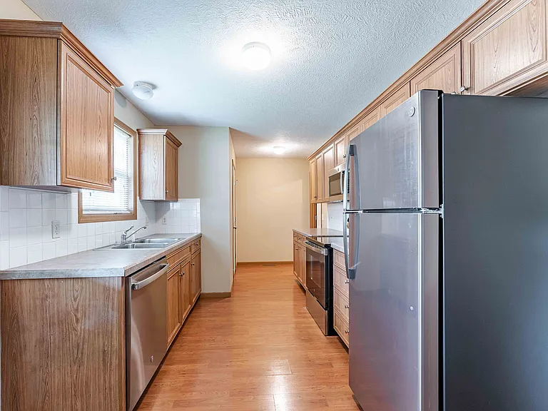 Oakwood Heights Townhomes — Photo 117