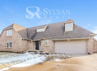 5089 Berwick Ln, Avon, IN 46123
