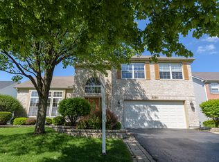 2124 Colonial St, Aurora, IL 60503