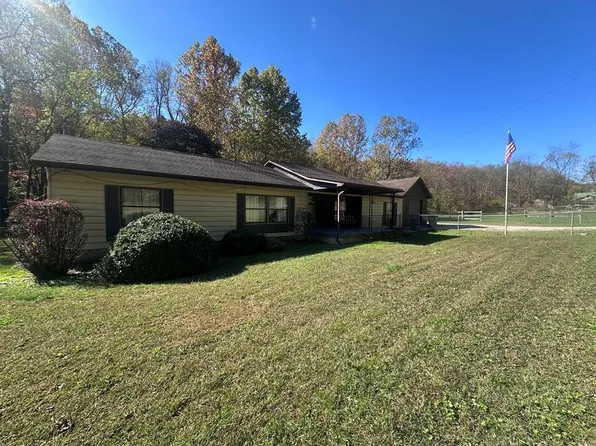 2350 Hiles Rd, Lucasville, OH 45648