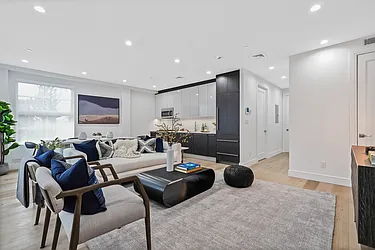Sold by Avenue Sotheby's International Realty