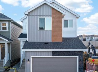 20723 24th Ave NW, Edmonton, AB T6M 2C4