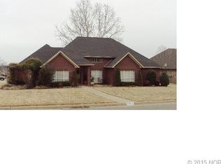 201 Linda Loop, Sallisaw, OK 74955