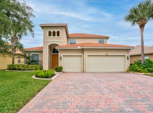 421 NW Sheffield Cir, Port Saint Lucie, FL 34983