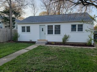 1912 11th St, Winthrop Harbor, IL 60096