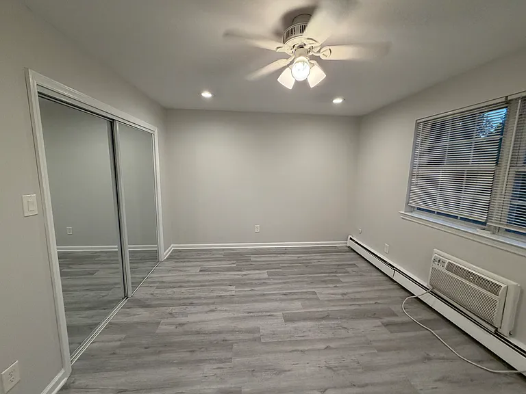 Bedroom #1