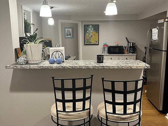 Dining/Island