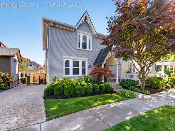 218 West St, Northville, MI 48167