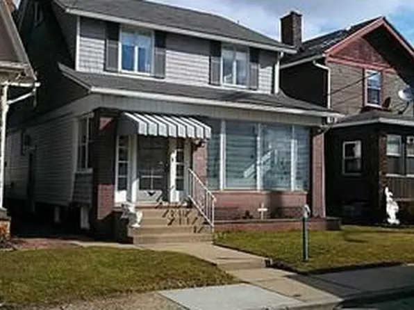 1471 4th St, New Brighton, PA 15066