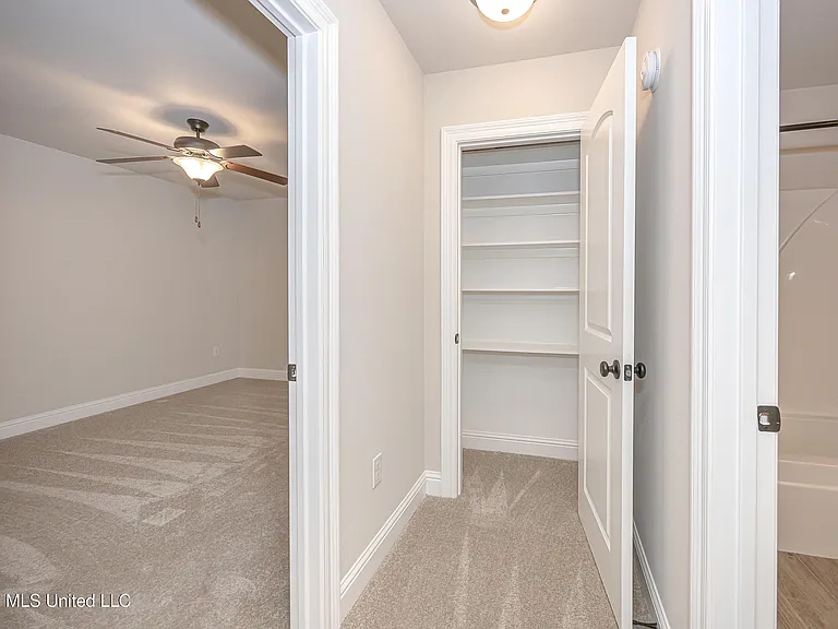 6995 Osprey Dr — Photo 60